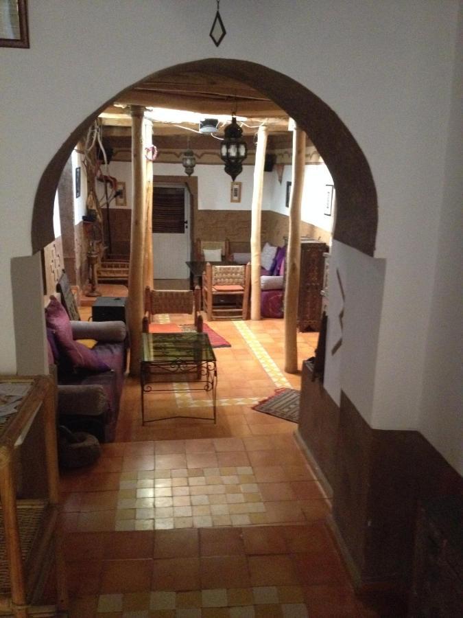 Riad Des Vieilles Charrues Boumalne Esterno foto