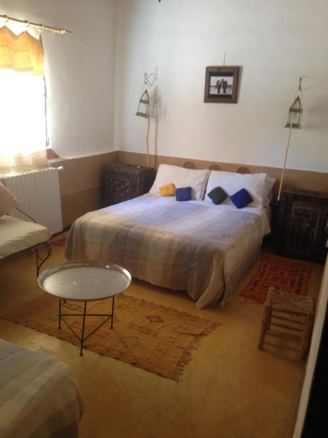 Riad Des Vieilles Charrues Boumalne Esterno foto