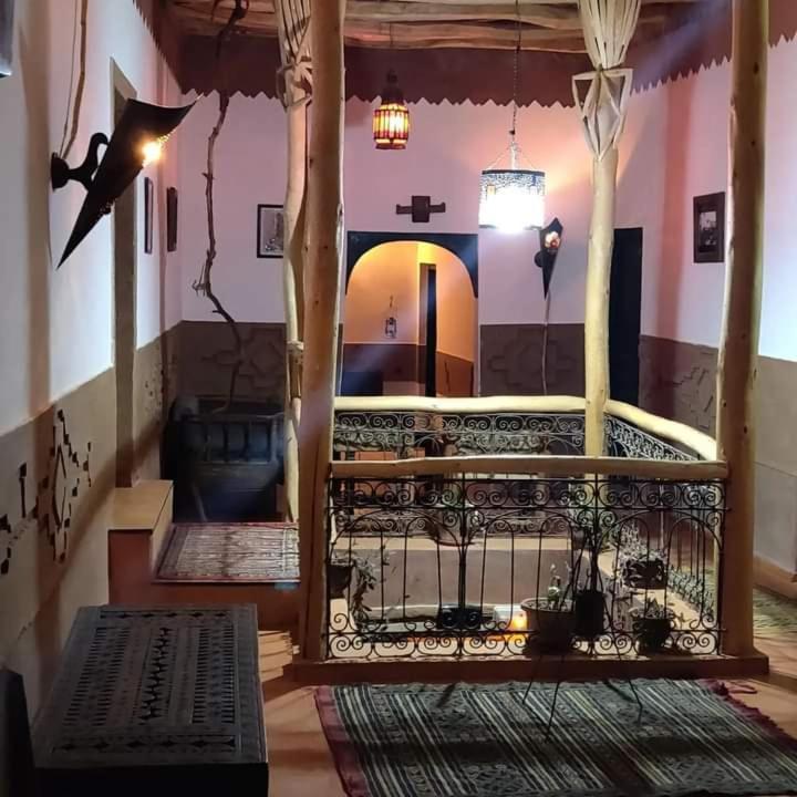 Riad Des Vieilles Charrues Boumalne Esterno foto